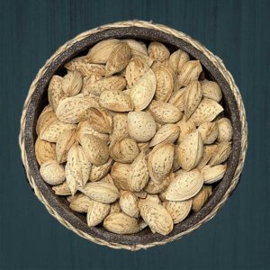 بادام منقا خام (پوست کاغذی )