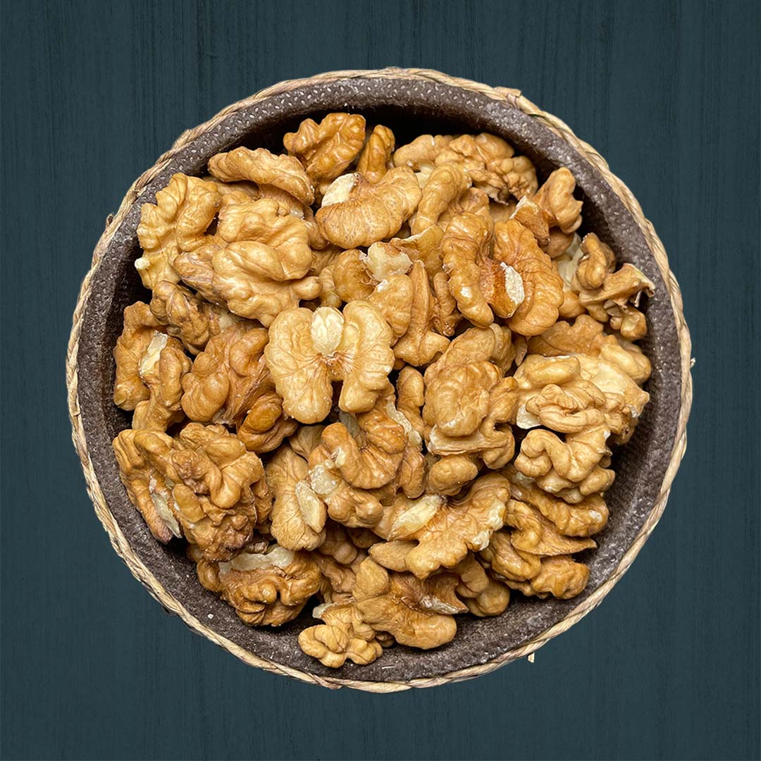 مغز گردو آذر شهر